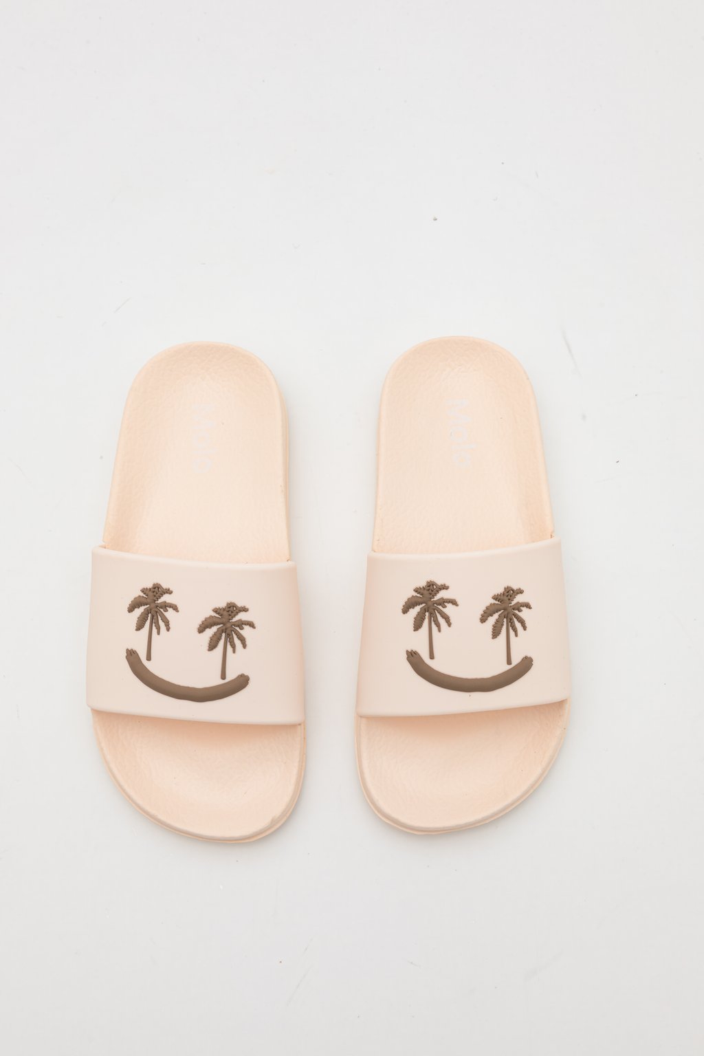 

Шлепанцы ZHAPPY UNISEX Molo, молочный