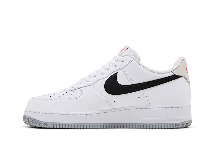 Кроссовки Nike Air Force 1 Low '07 RS 'Ember Glow', белый — фото 4
