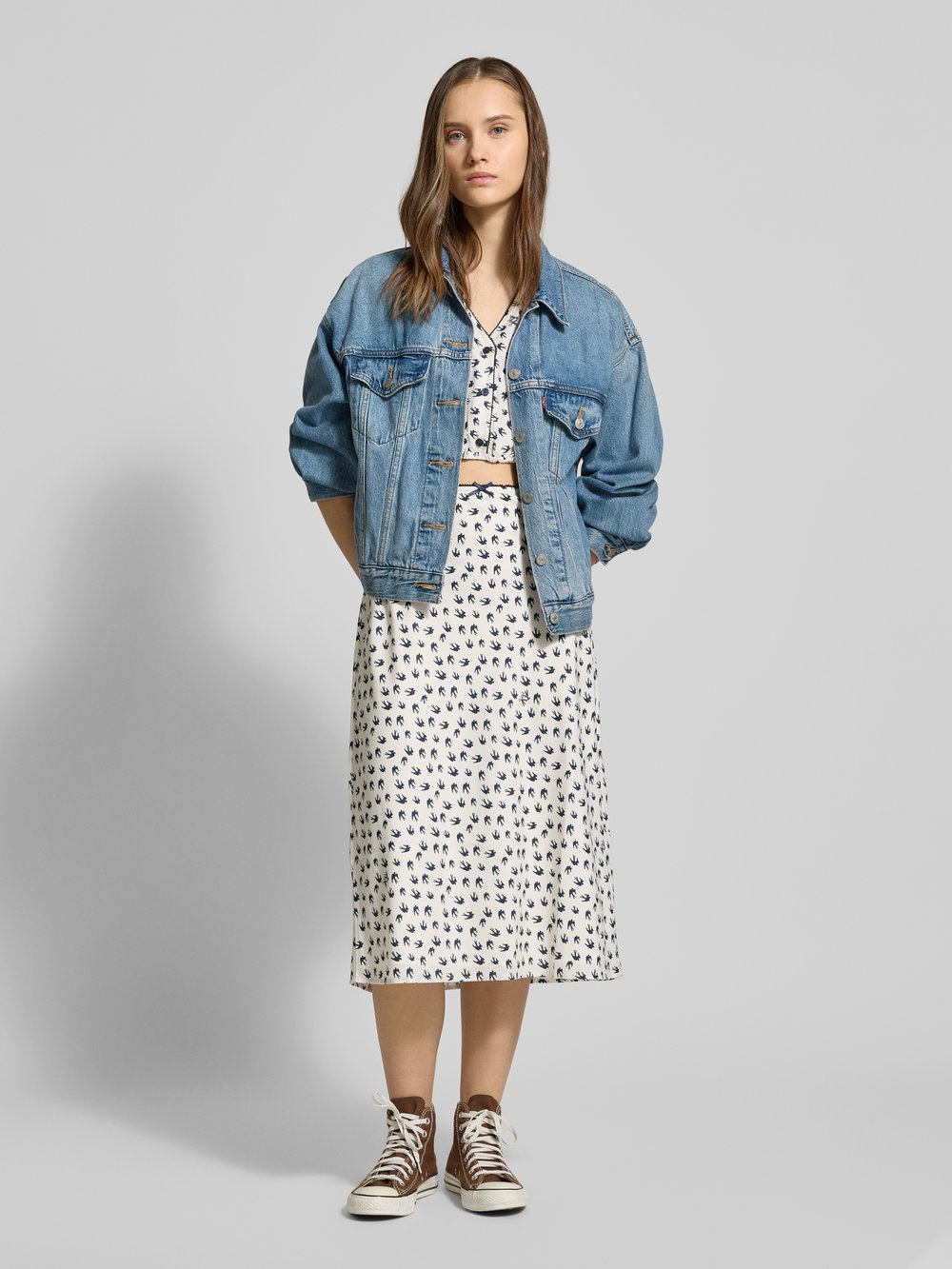 

Юбка миди с декоративным бантом Tommy Jeans, кремовый