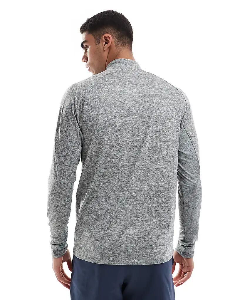 Футболка с длинным рукавом и застежкой-молнией Nike Running Stride Dri-FIT серого цвета — фото 2