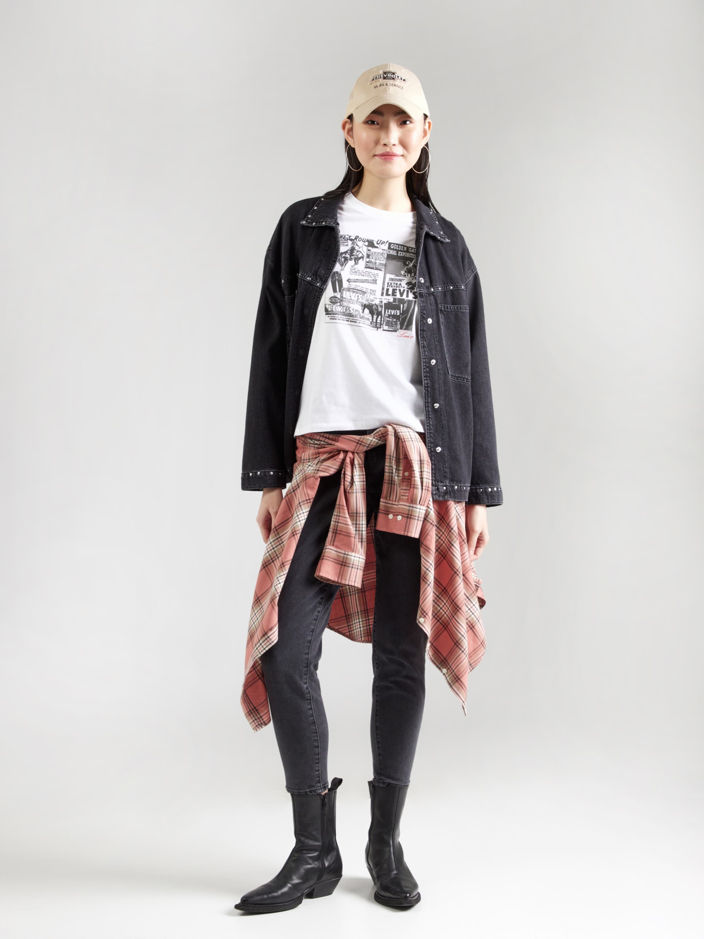 LEVI'S  Футболка 'Perfect Tee' в белом цвете — фото 4