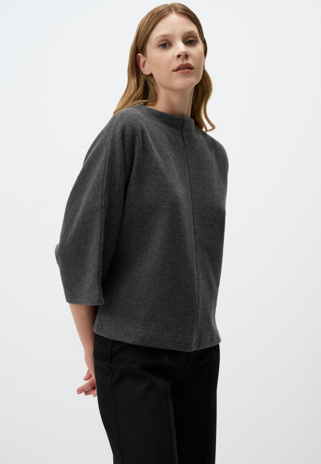 

Джемпер ROUND NECK Jimmy Key, серый