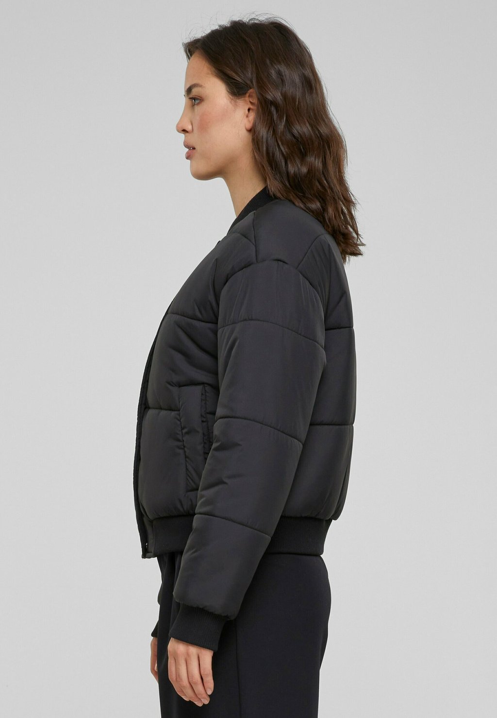 

Зимняя куртка PUFFER Urban Classics, черный