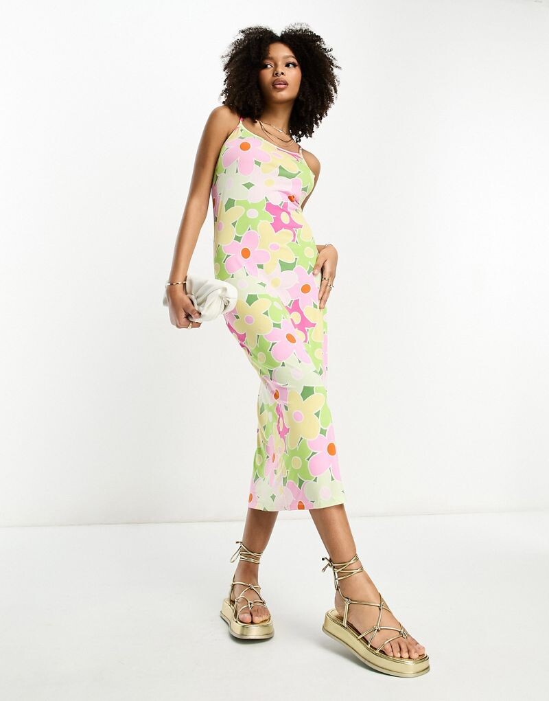 

Платье миди на бретелях Vila в стиле садового ретро с цветочным принтом