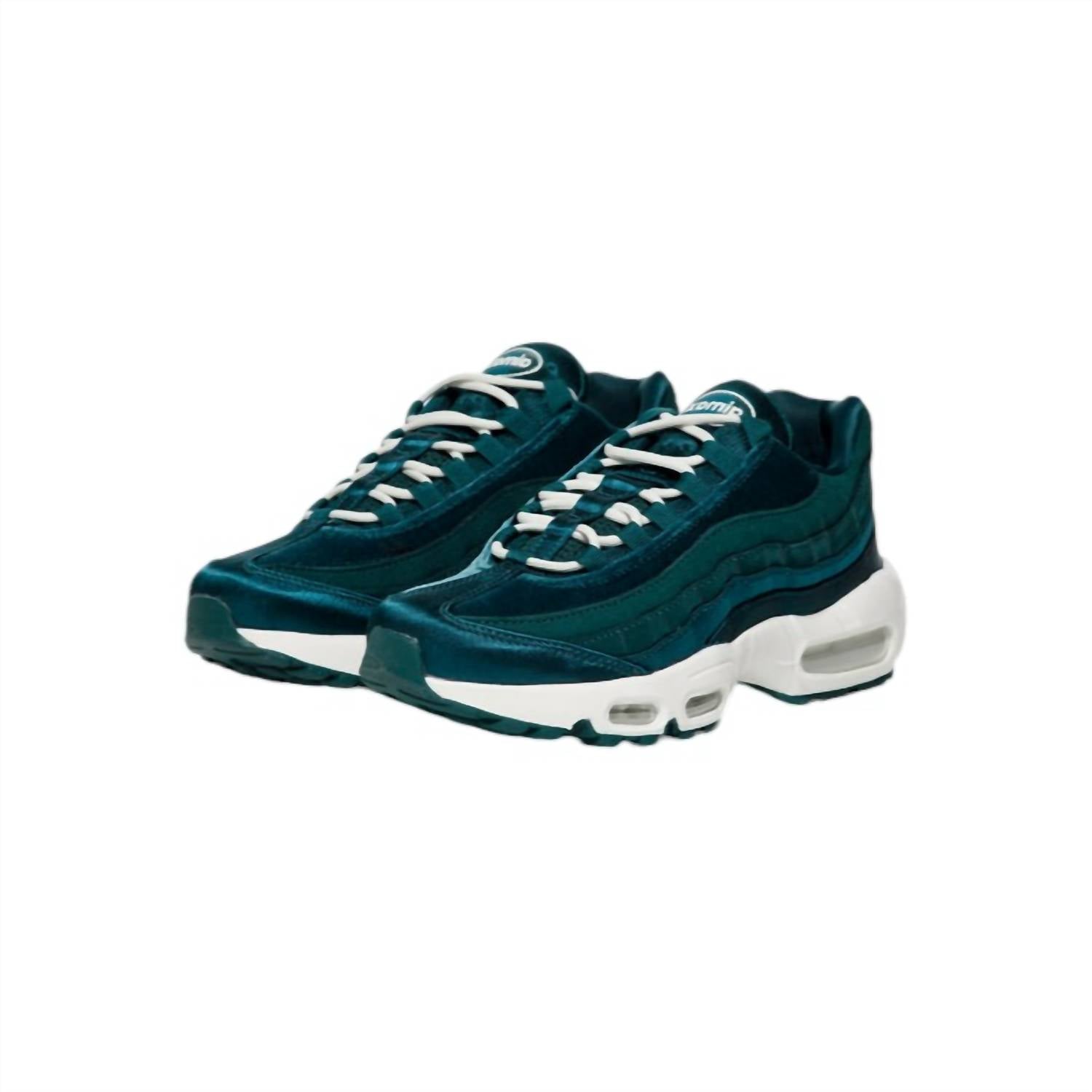 Женские кроссовки Air Max 95 в темно-зеленом цвете Nike