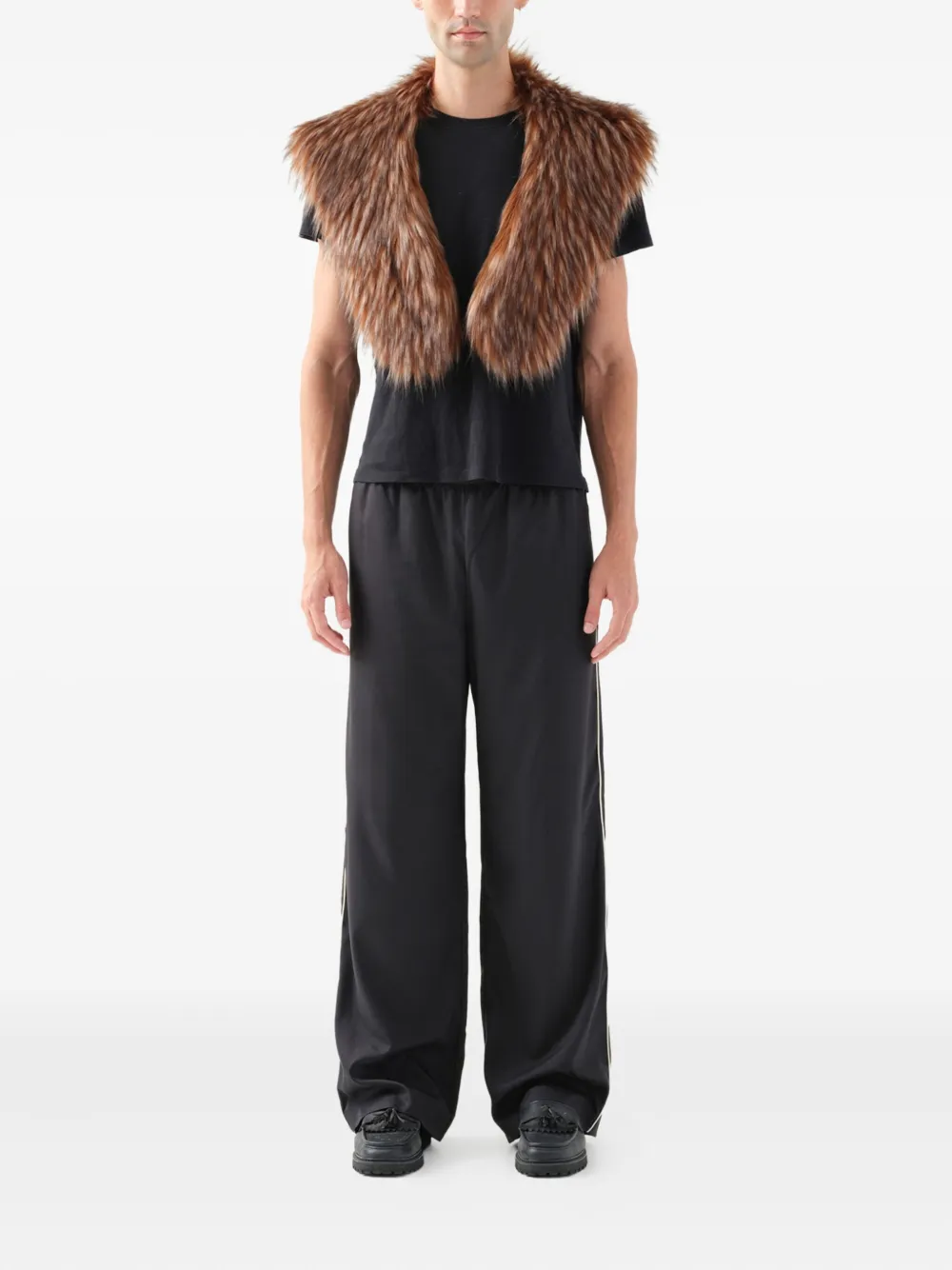 

Воротник из искусственного меха Unreal Fur, коричневый