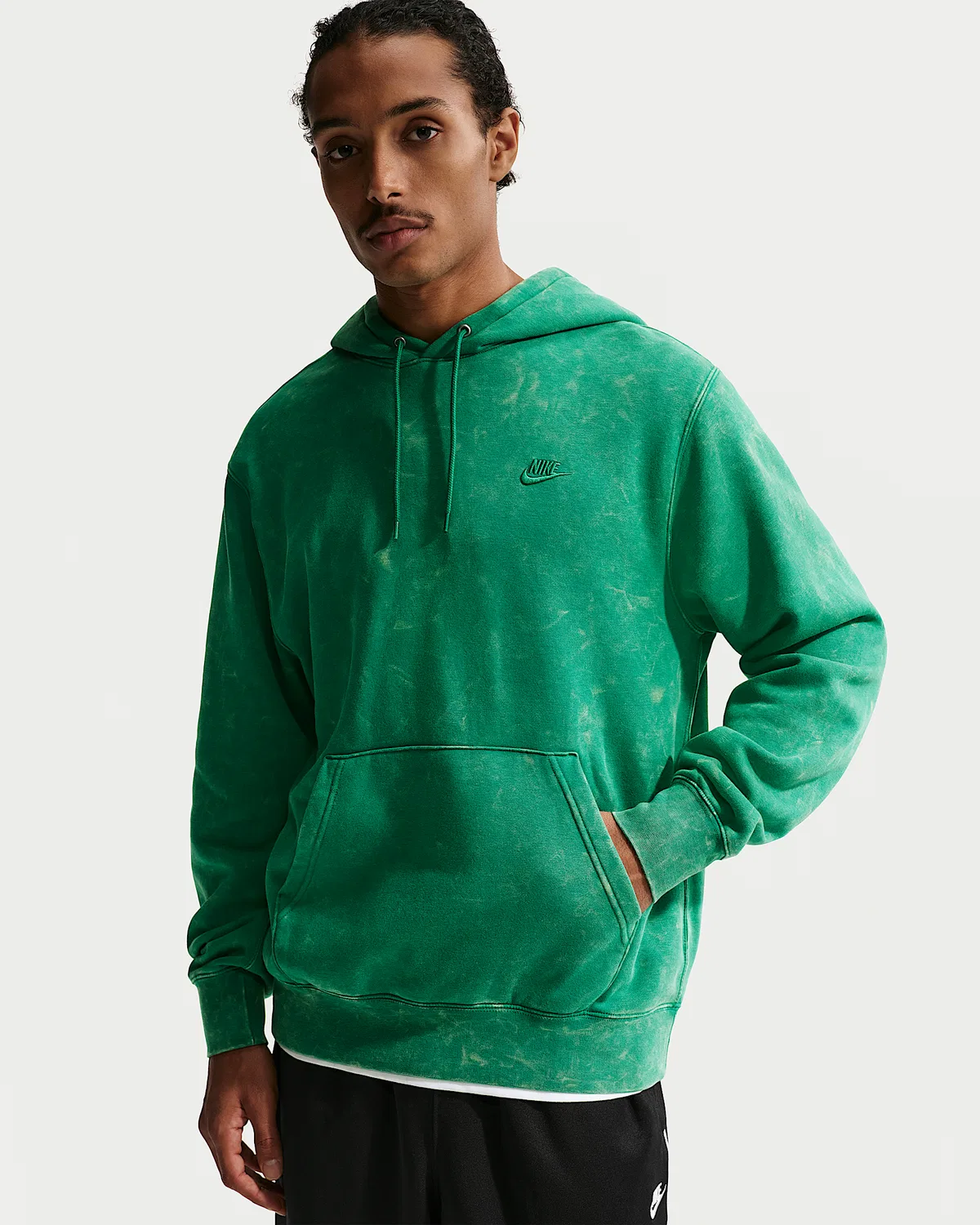 Мужская флисовая худи Nike Sportswear Club с эффектом состаривания, Malachite/Malachite