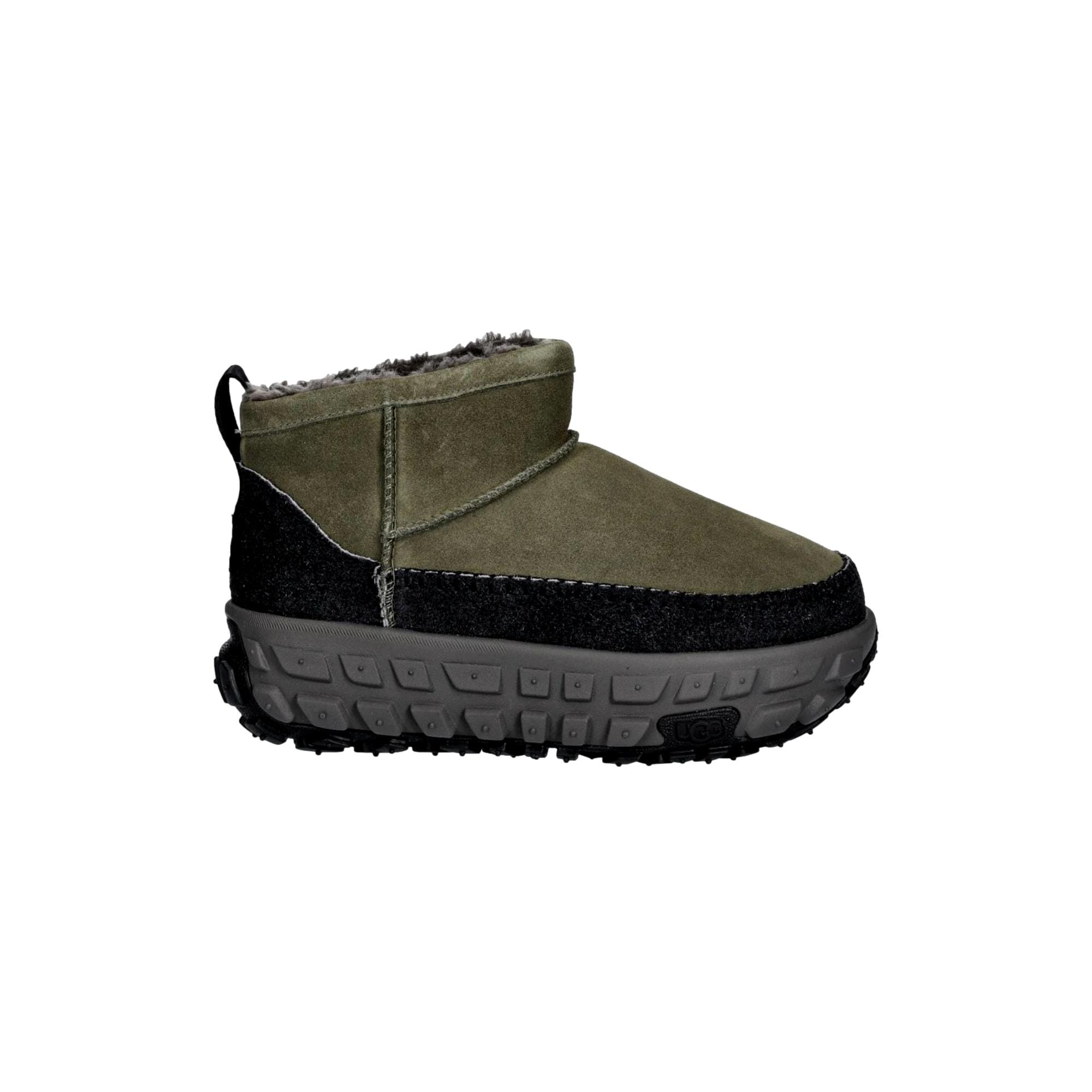 

Ботинки мужские UGG, зеленый