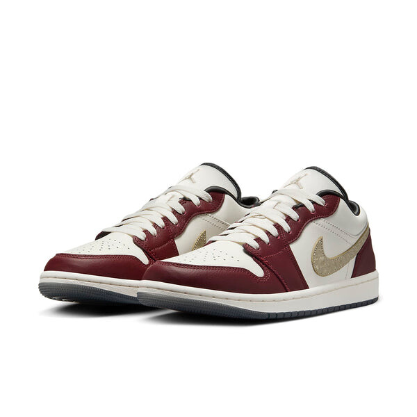 Кроссовки (WMNS) Air Jordan 1 Low SE 'Chinese New Year', цвет sail/metallic gold grain/dark team red/dark smoke grey/dark team red — фото 3