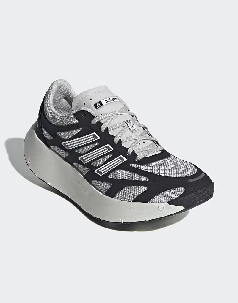 Кроссовки Adidas Originals Adizero aruku в черном/белом/сером цветах
