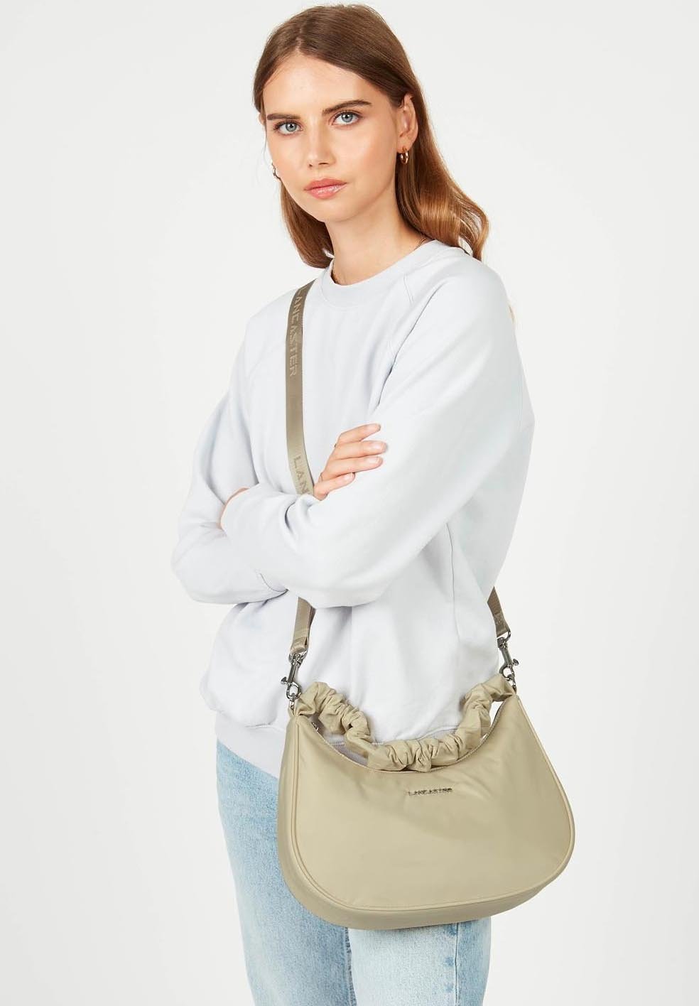 

Сумка HOBO ZIPPÉ BASIC CHOUCHOU LANCASTER, бежевый