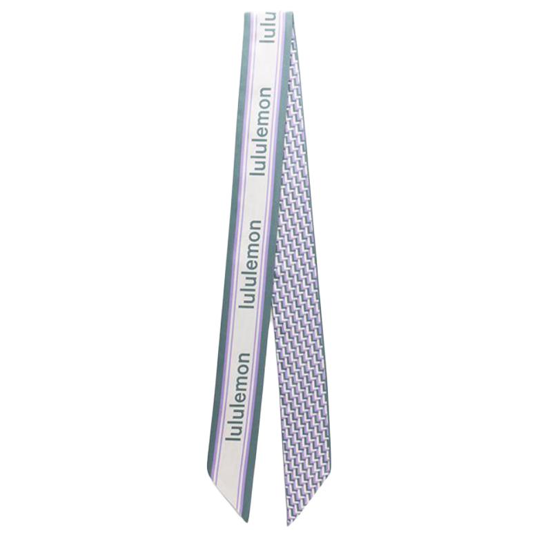 

Lululemon Шёлковый сатиновый шарф женский разноцветный, Antique White/Lilac Breeze/Tide Blue