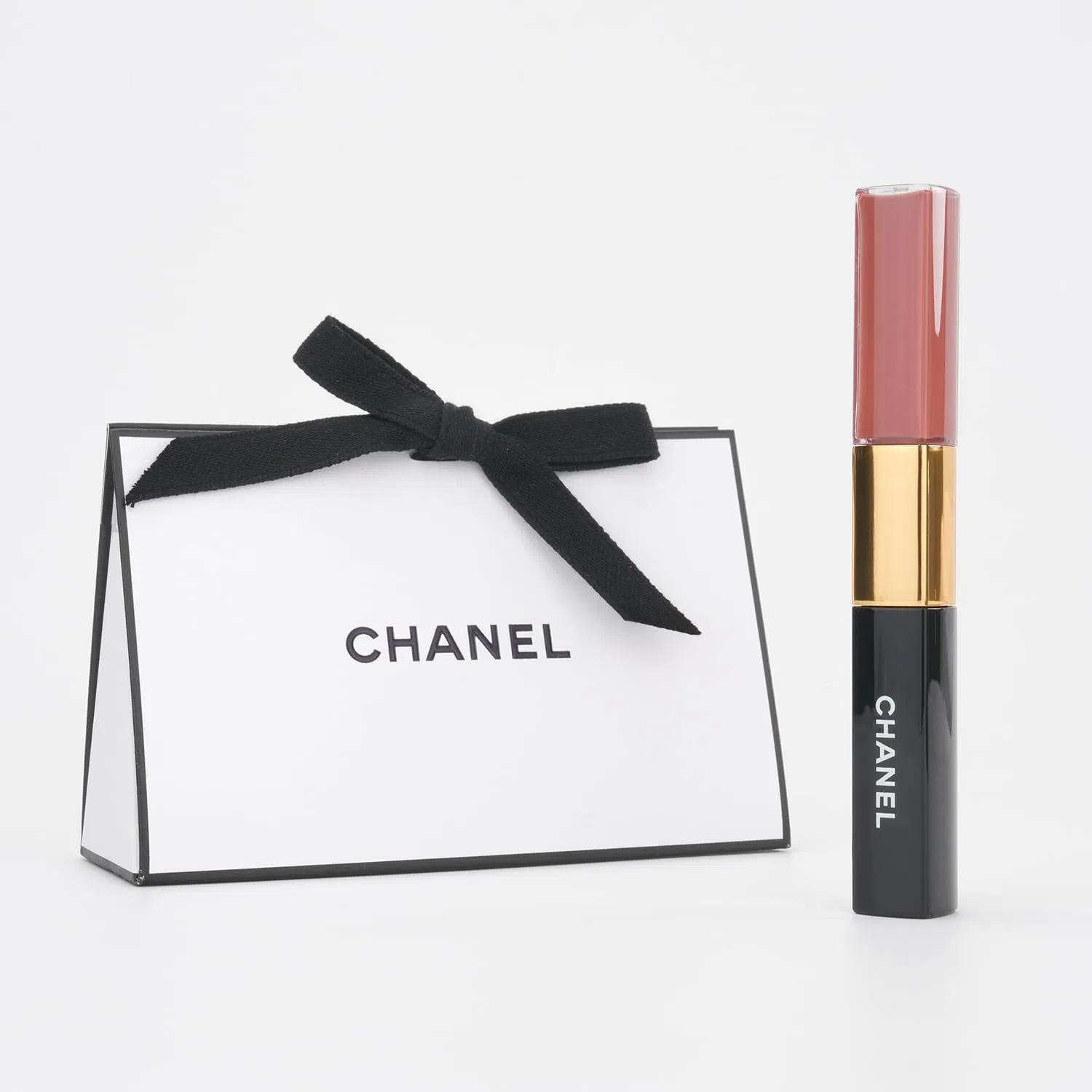 Жидкая помада Chanel Le Rouge Duo Ultra Tunu, оттенок Tender Beige, 4.5 мл — фото 4