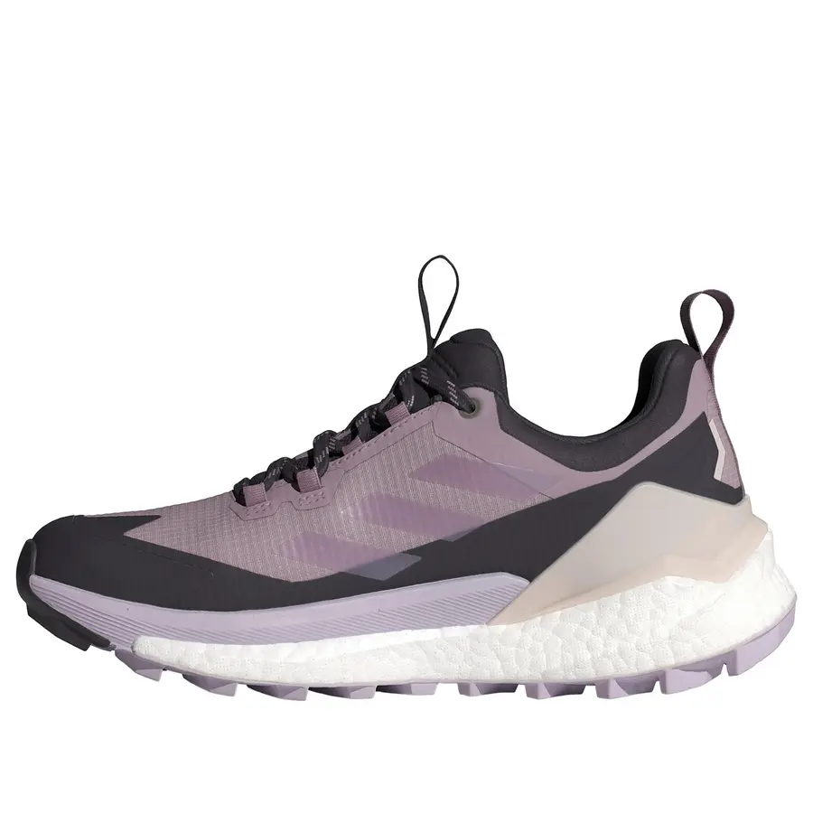 Кроссовки (WMNS) adidas Terrex Free Hiker 2.0 Low Gore-Tex 'Preloved Fig Silver Dawn', розовый — фото 2