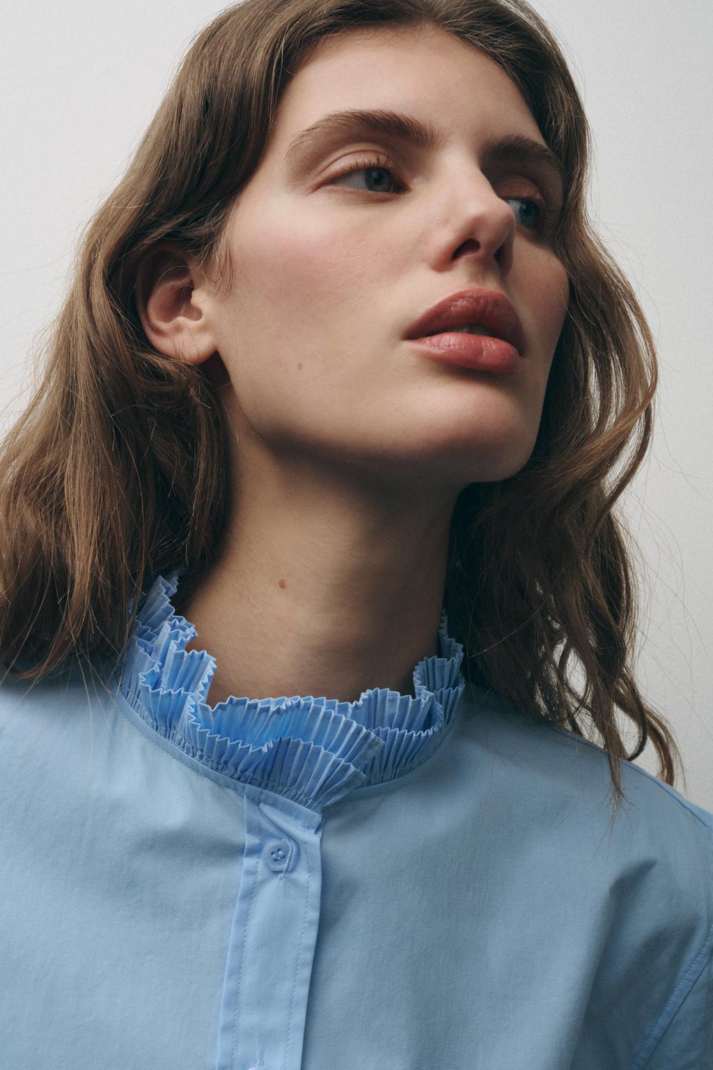 

Рубашка с оборками ZARA, светло-синий