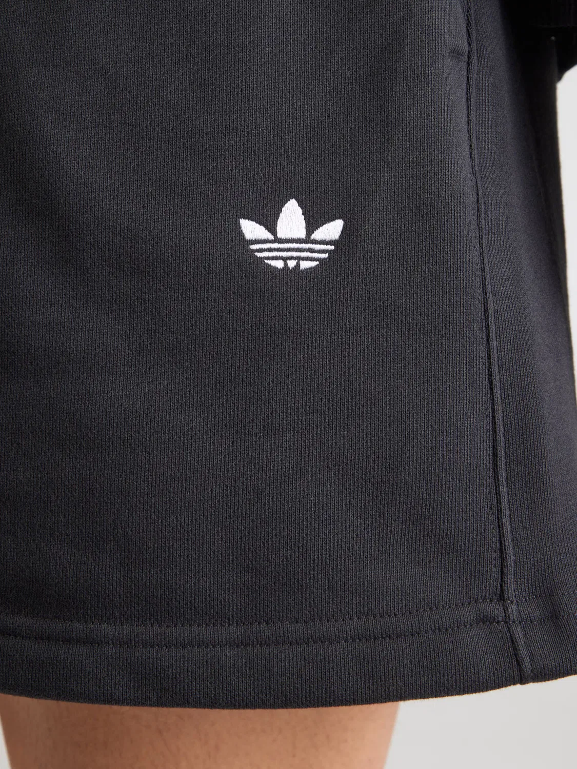 Шорты Adidas Originals с широкими штанинами, черные — фото 2