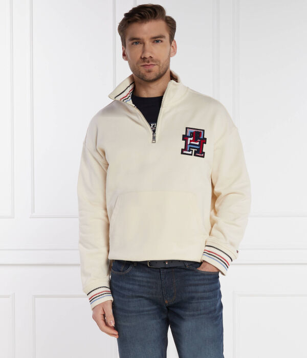 Свитер с монограммой, застежка-молния 1/4 Oversize fit Tommy Hilfiger, экрю — фото 3