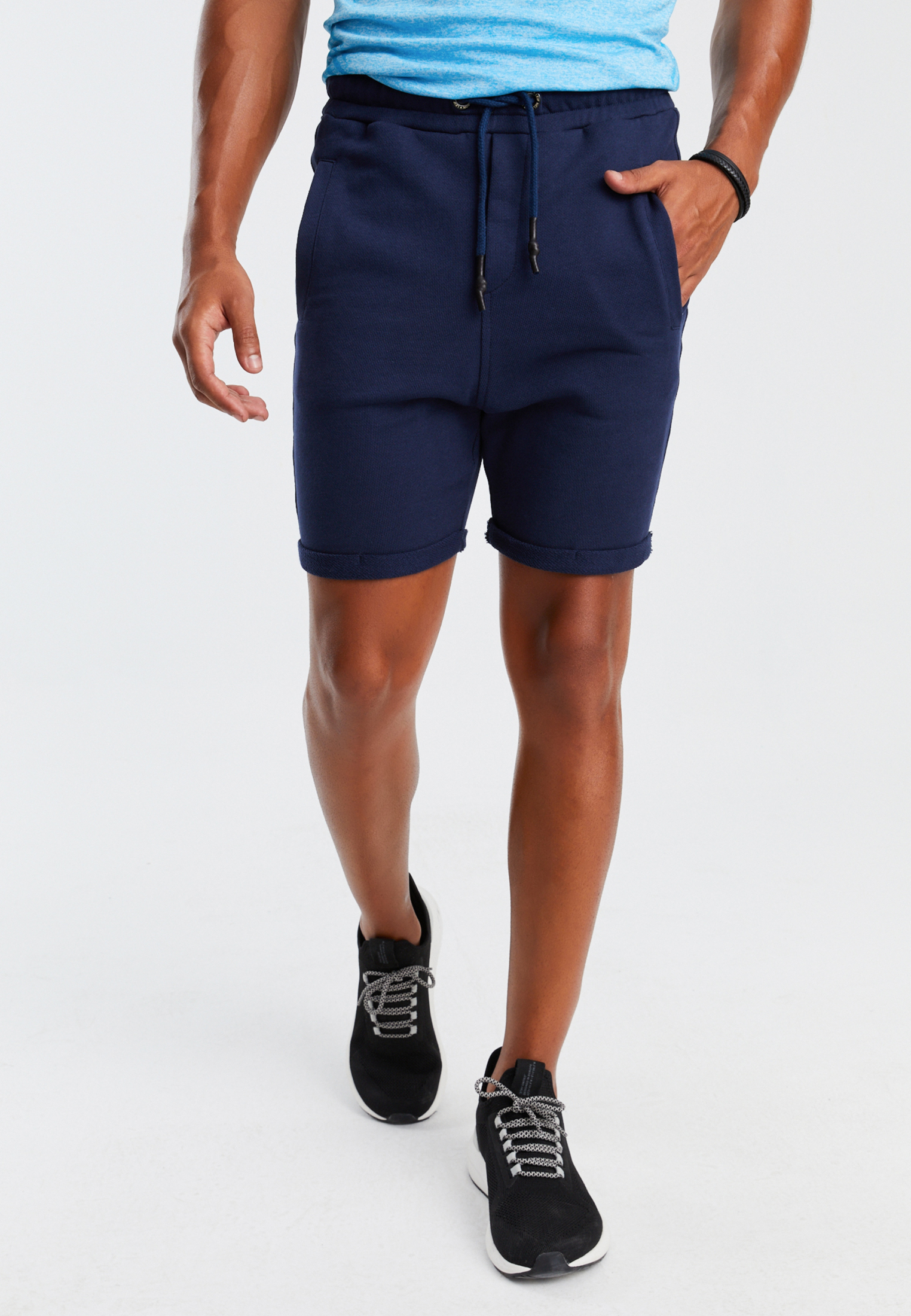 

Брюки Leif Nelson Herren Gym Short Herren Gym Short LN 8316, темно-синий