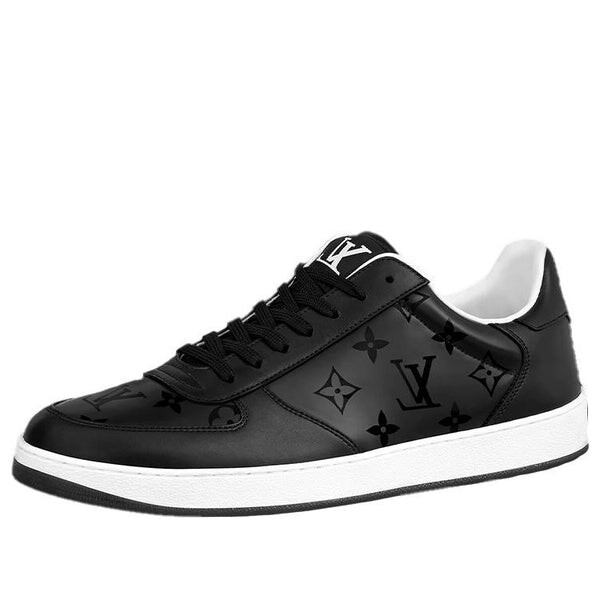 

Кроссовки rivoli sneakers 'black monogram with white' Louis Vuitton, черный
