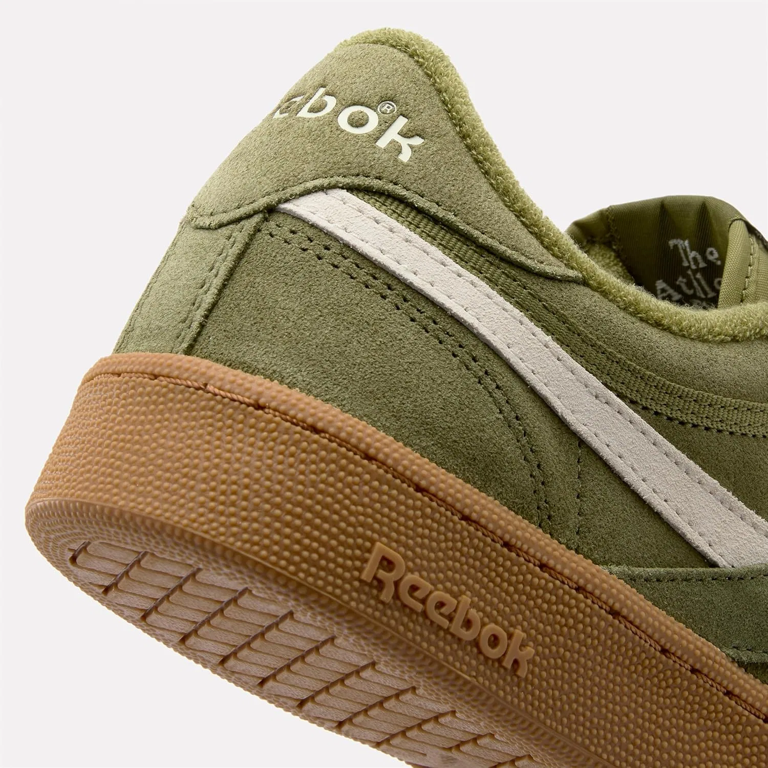 Кроссовки Reebok Unisex Club C Revenge Vintage, Grittygreen Alabaster Gum — фото 2
