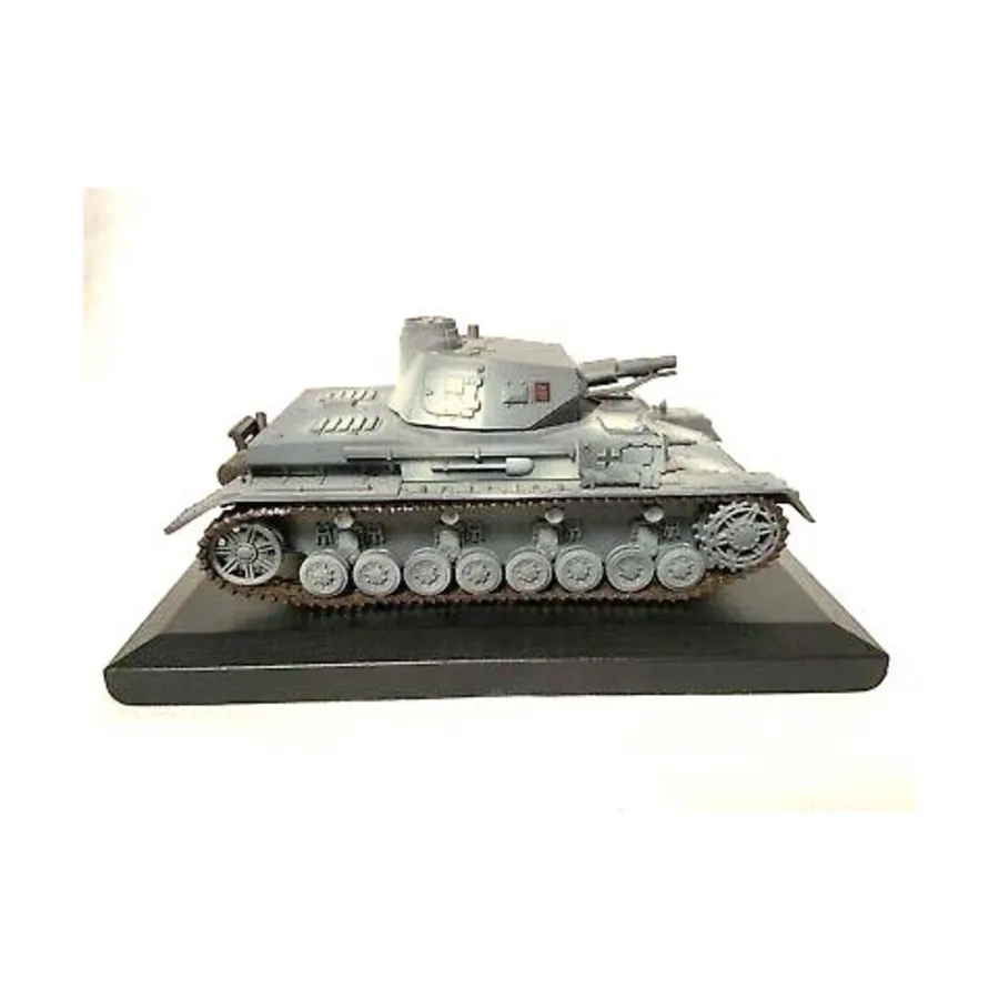 

Panzer IV Ausf. Д, WWII Tanks (1:48) (New Millennium Toys)