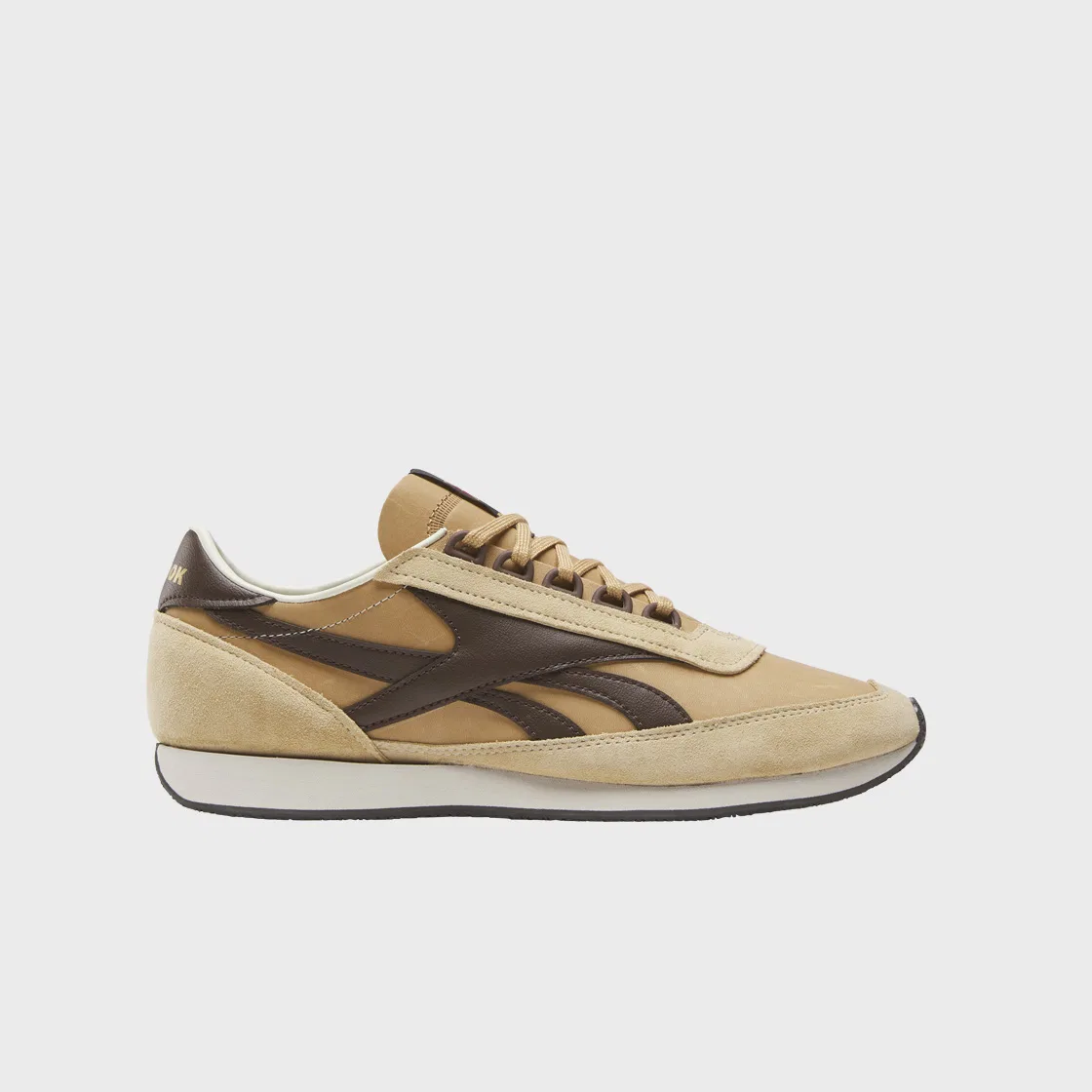 Мужские низкие кеды Camargue цвета кэмел от Reebok