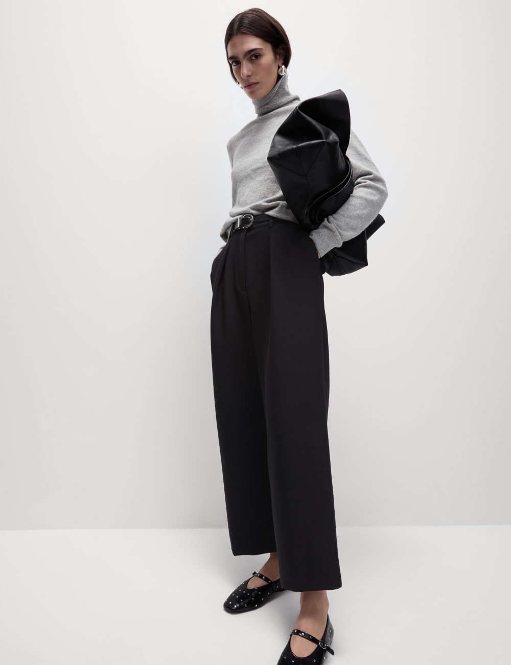 

Брюки-бочки Marks & Spencer, черный