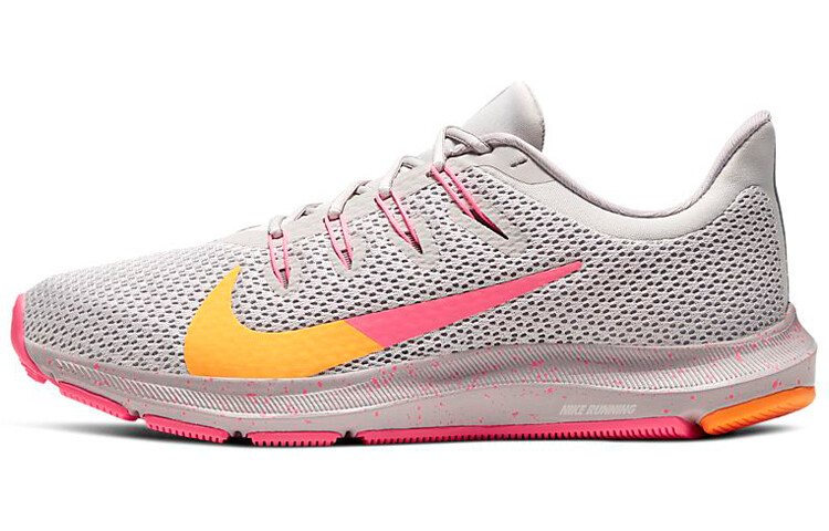

Кроссовки женские Quest 2 с низким верхом серо-розовые Nike