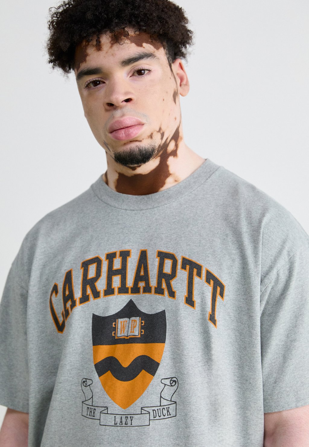 

Футболка с принтом LAZY DUCK ACADEMY Carhartt WIP, серый