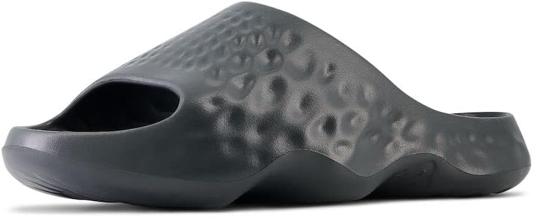 

Сандалии-слайды New Balance Unisex-Adult Fresh Foam Mrshn V1, Blacktop/Blacktop