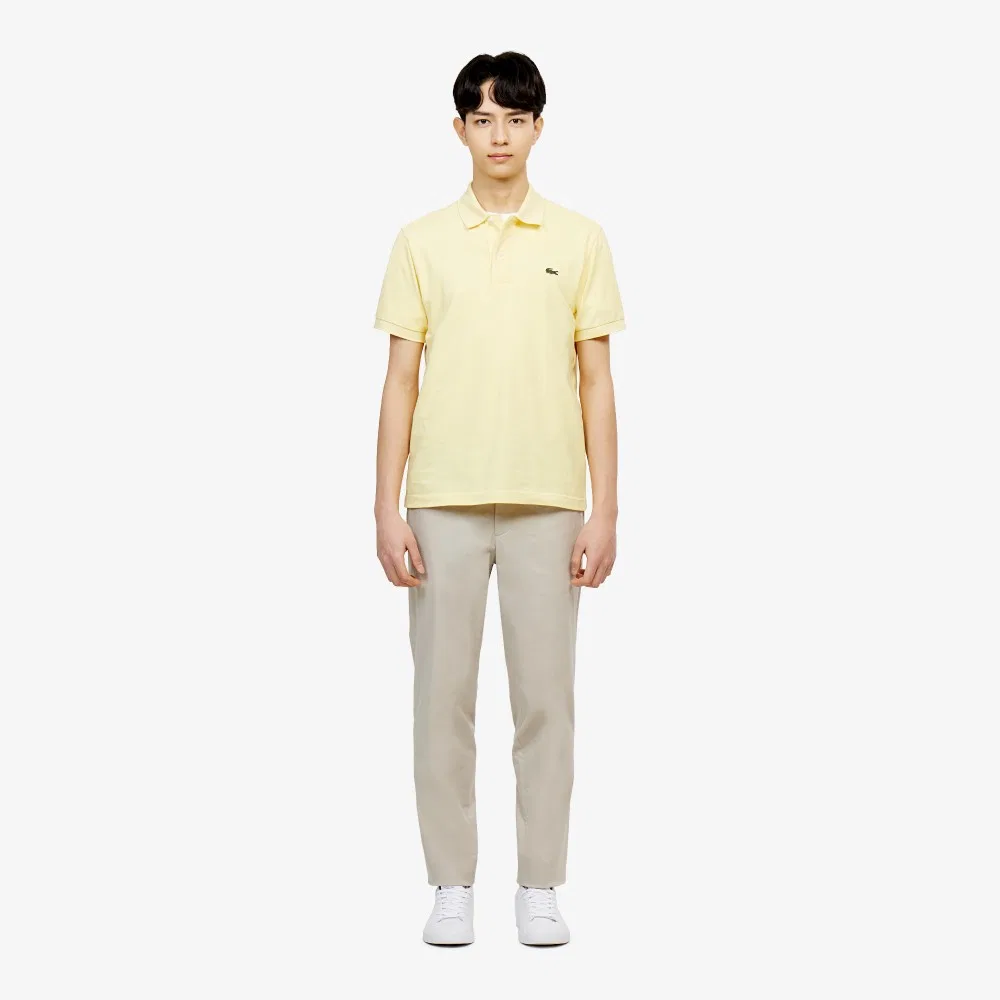 Мужские зауженные чиносы бежевые от Lacoste