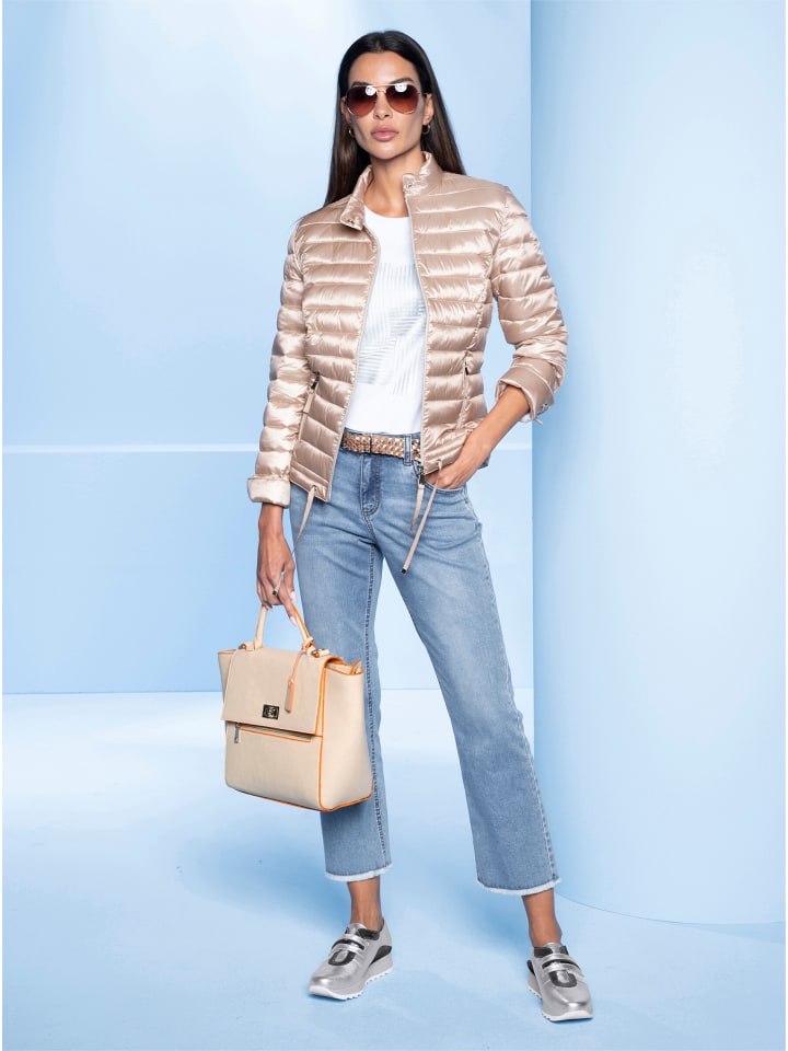 

Куртка бежевого цвета Heine