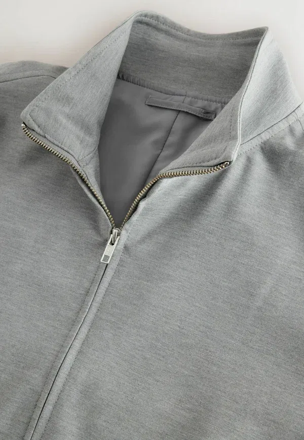 Куртка Next Regular fit funnel light jacket, светло-серый — фото 2