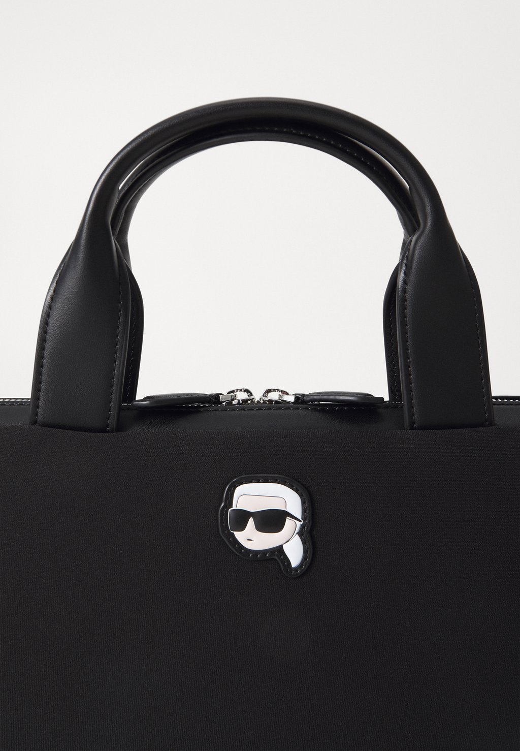 

Сумка для ноутбука IKON LAPTOP BAG KARL LAGERFELD, черный