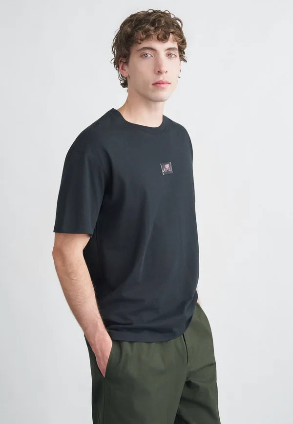 Футболка с принтом «любовь в воздухе» Nike Sportswear, Black