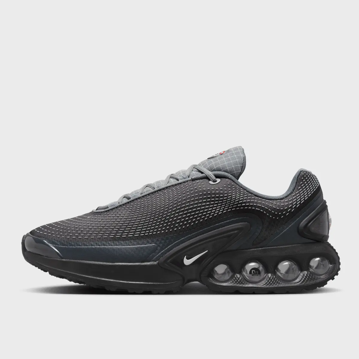 

Кроссовки Nike Air Max DN, черный/серый