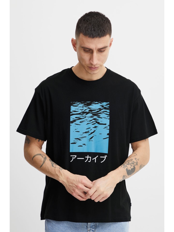 

Футболка !SOLID, черный