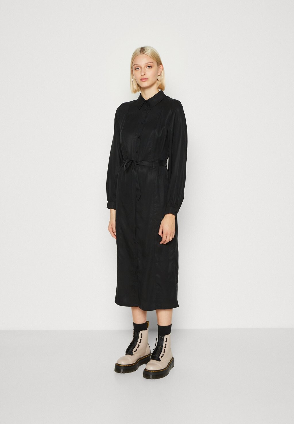 

Классическая рубашка Object OBJTILDA SHIRT DRESS, черный