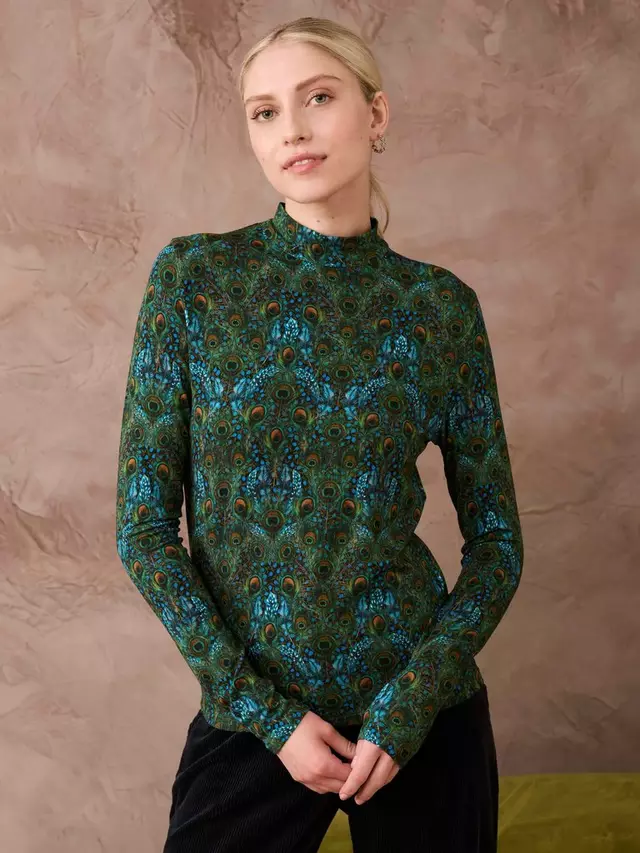 

Топ Brora Liberty Jersey Turtleneck, цвет emerald/multi