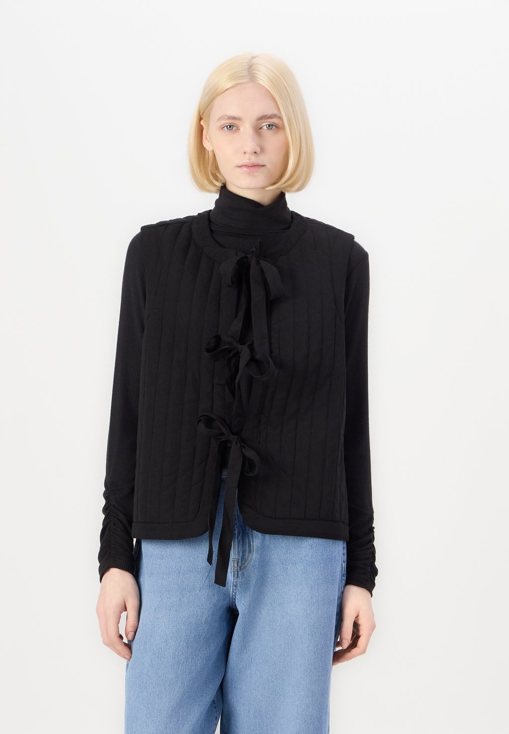 

Жилет VMCLARA Vero Moda, черный