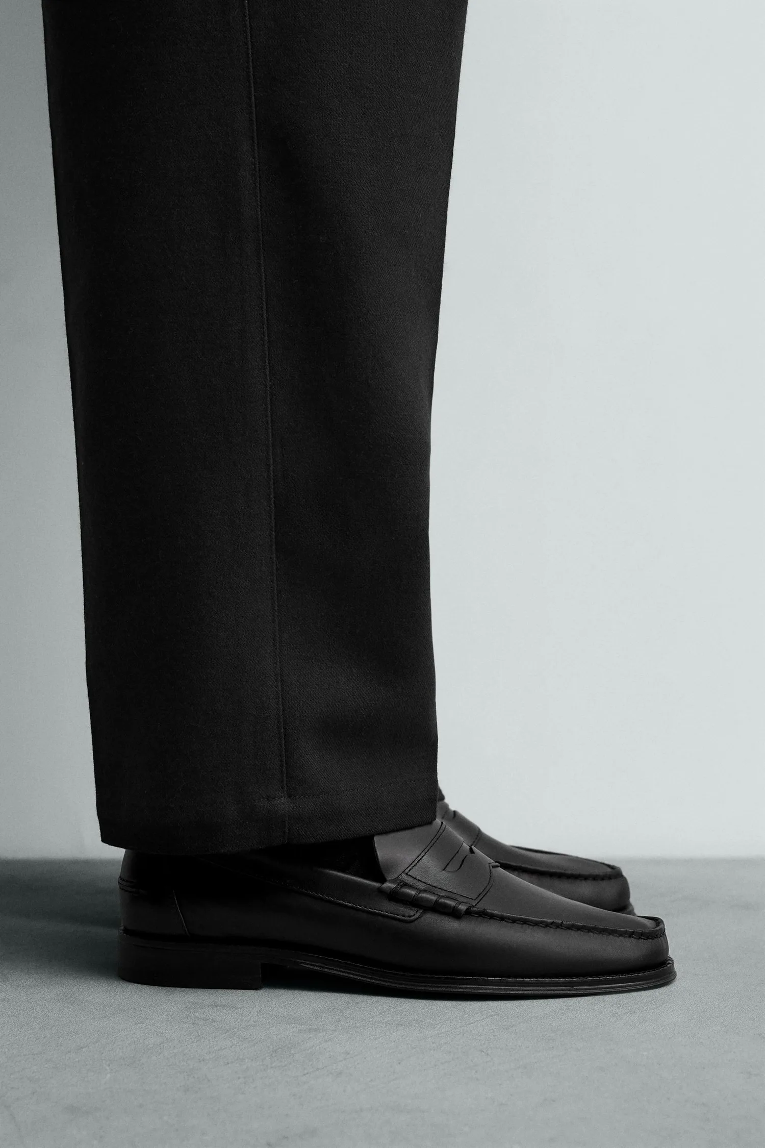 Кожаные лоферы Zara, черный