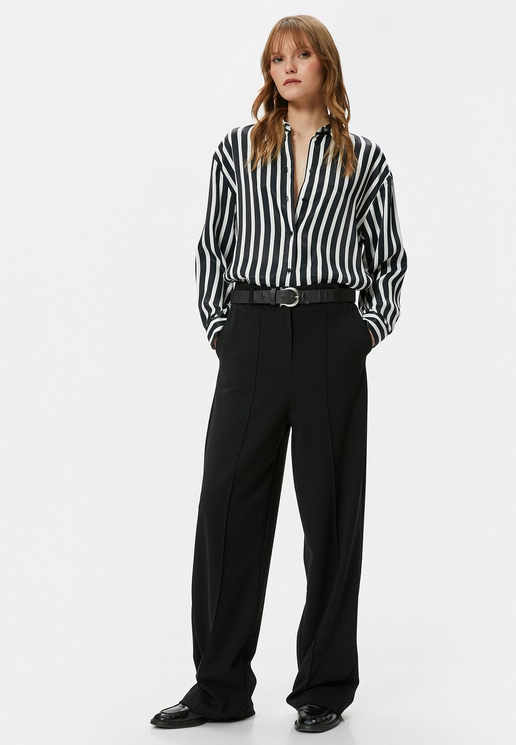 

Блузка на пуговицах LONG SLEEVE Koton, черный