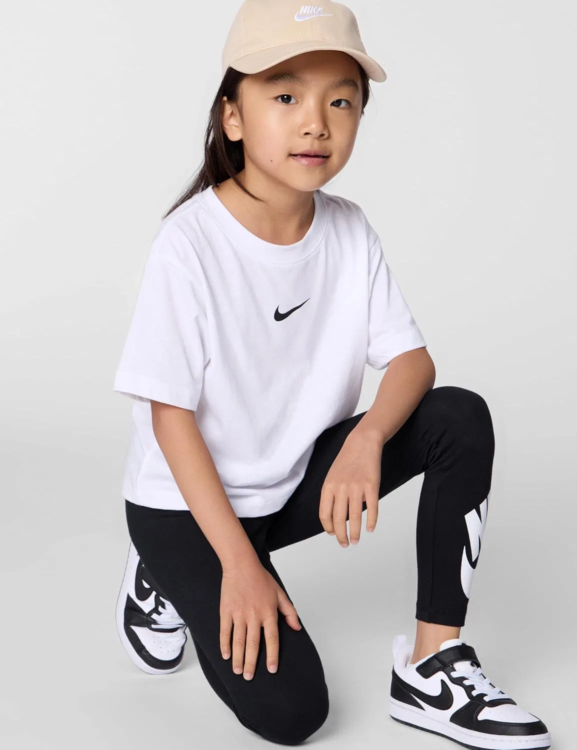 Футболка Nike Dri-FIT Girls' One Relaxed, цвет White/Black — фото 2