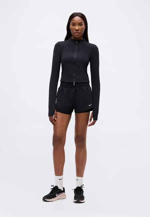 Шорты спортивные Nike Performance, черно-белые — фото 2