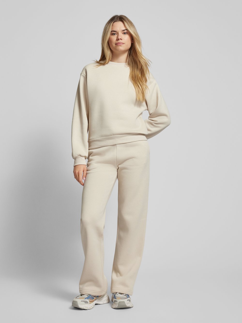 

Толстовка с круглым вырезом Gina Tricot, кремовый