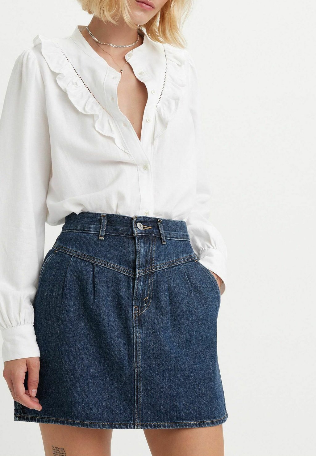 

Юбка плиссированная FEATHERWEIGHT SKIRT Levi's, цвет Paper Map