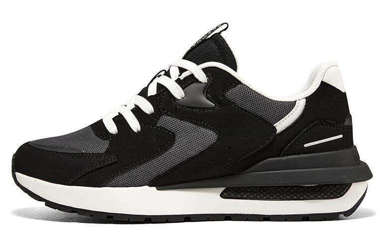 

Skechers HALOS Lifestyle Shoes Women's Low-top Black/white