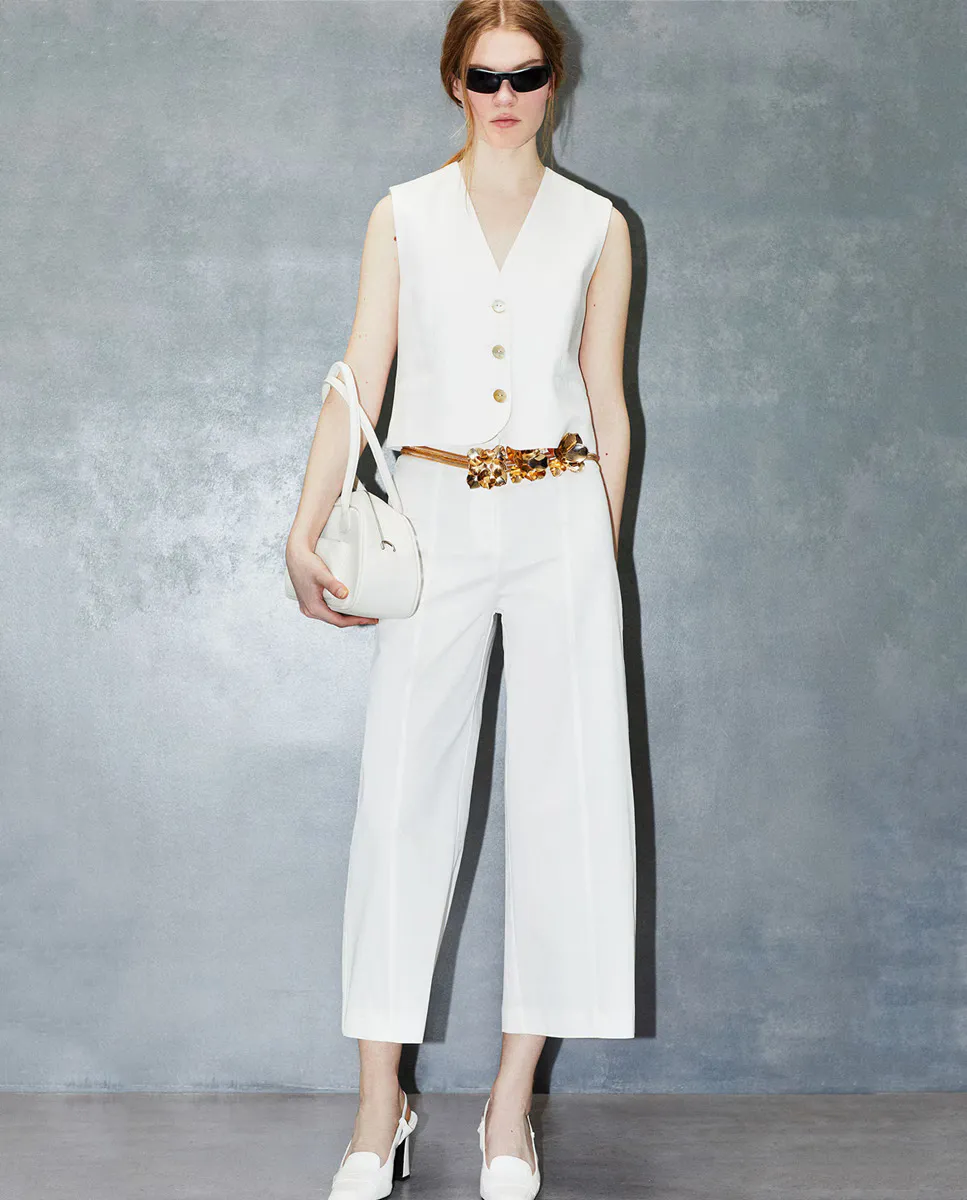 

Короткий жилет Sfera, белый