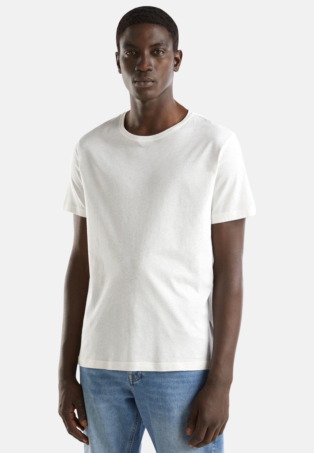 

Базовая футболка IN LIGHTWEIGHT United Colors of Benetton, белый