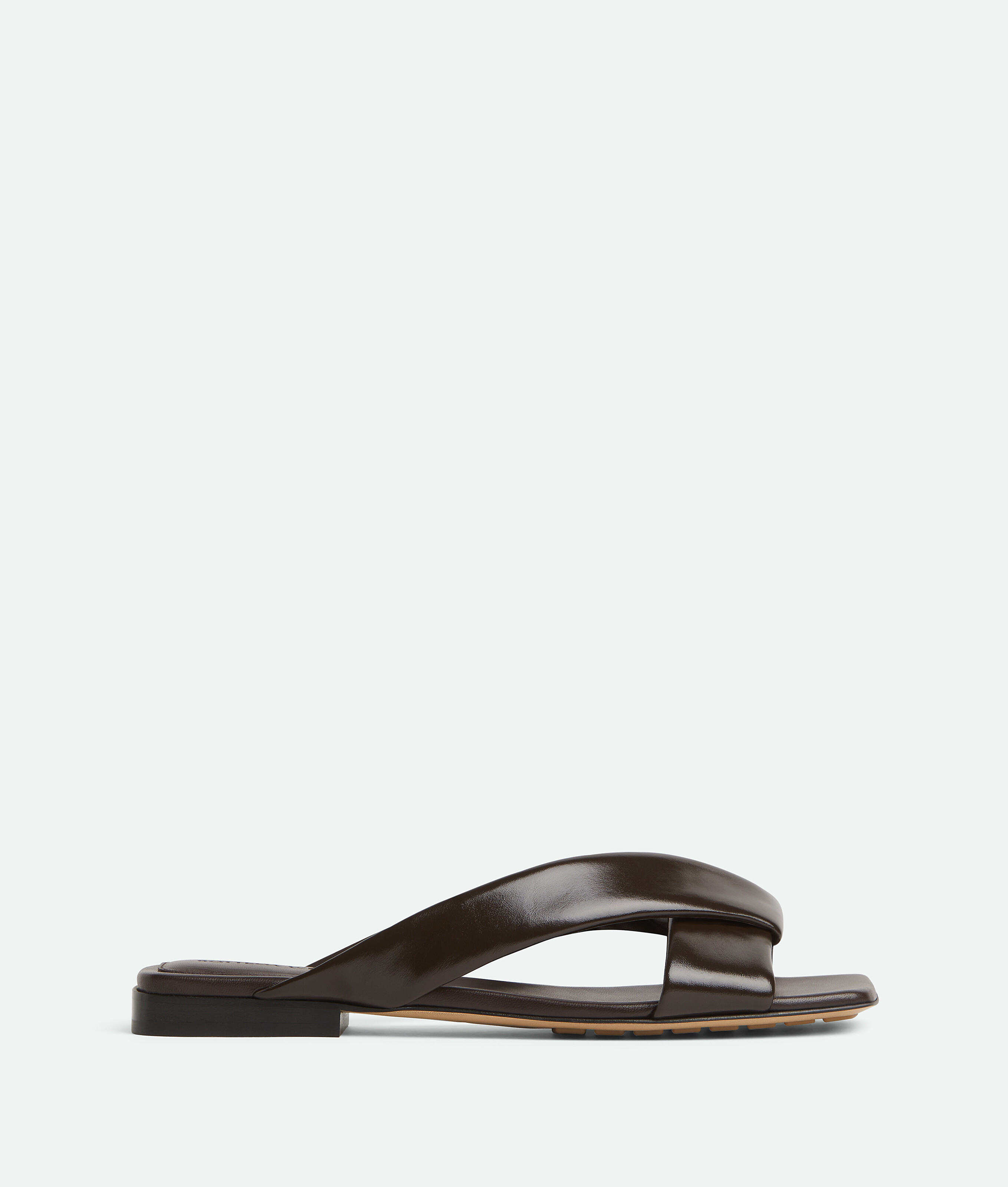 Riva flat mule BOTTEGA VENETA, фондан
